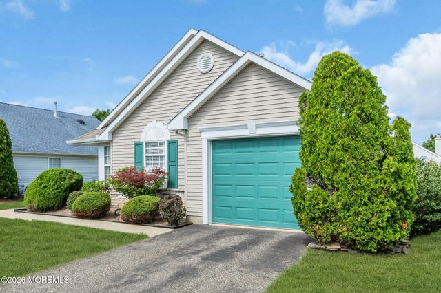 3178 Dillon Lane, Toms River, NJ 08755