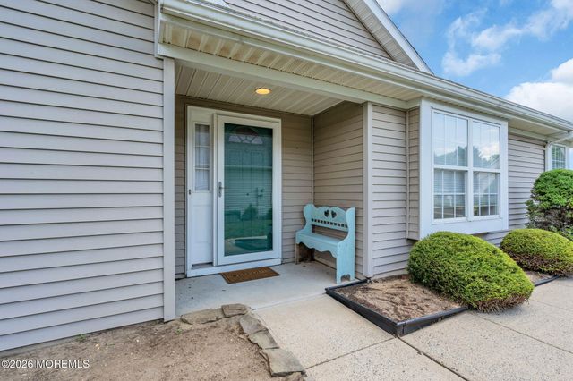 3178 Dillon Lane, Toms River, NJ 08755