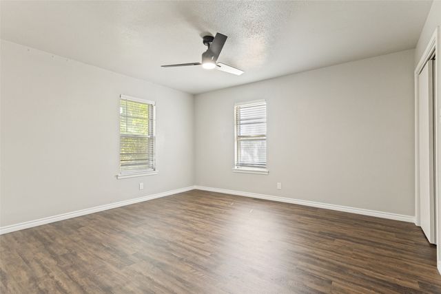 3021 Edith Lane, Haltom City, TX 76117