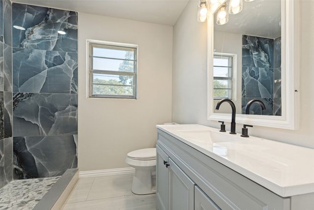 3021 Edith Lane, Haltom City, TX 76117