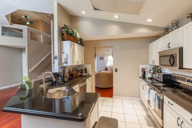 15157 Oak Chase Court, Wellington, FL 33414