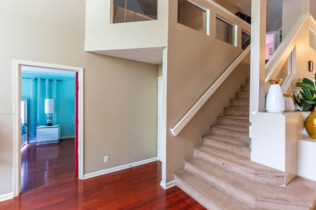 15157 Oak Chase Court, Wellington, FL 33414