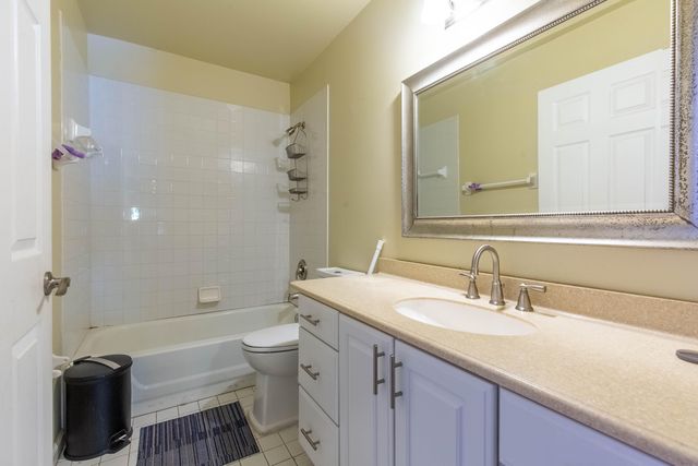 15157 Oak Chase Court, Wellington, FL 33414