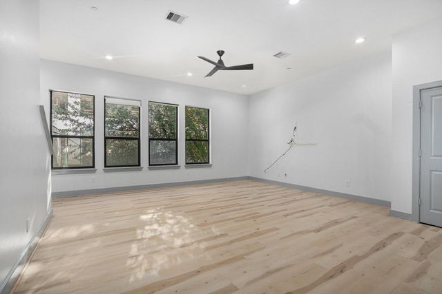 2422 Navigation Boulevard G, Houston, TX 77003