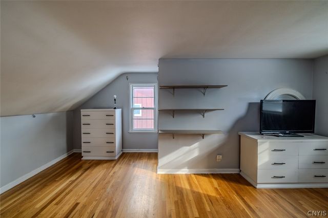 100 Sunset Drive, Manlius, NY 13057