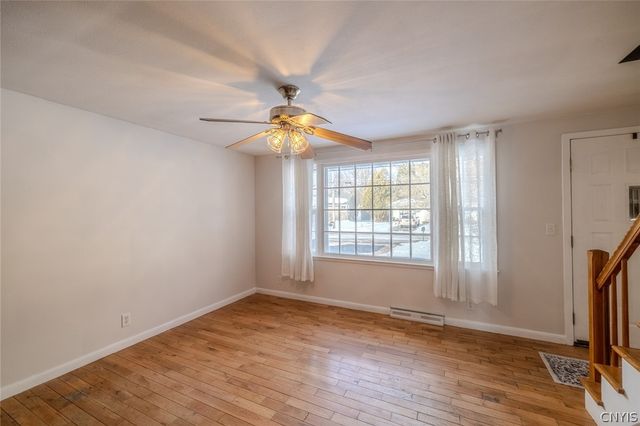 100 Sunset Drive, Manlius, NY 13057