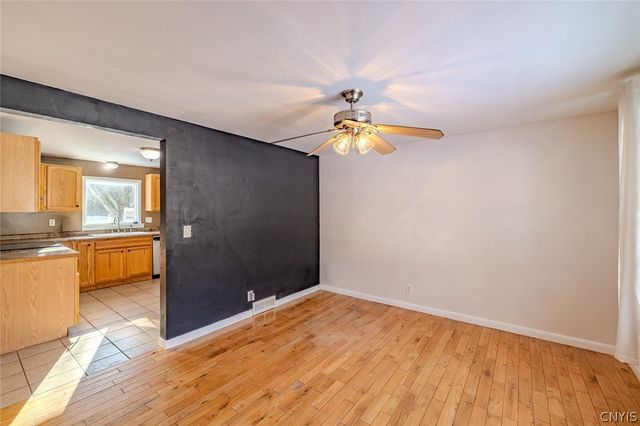 100 Sunset Drive, Manlius, NY 13057