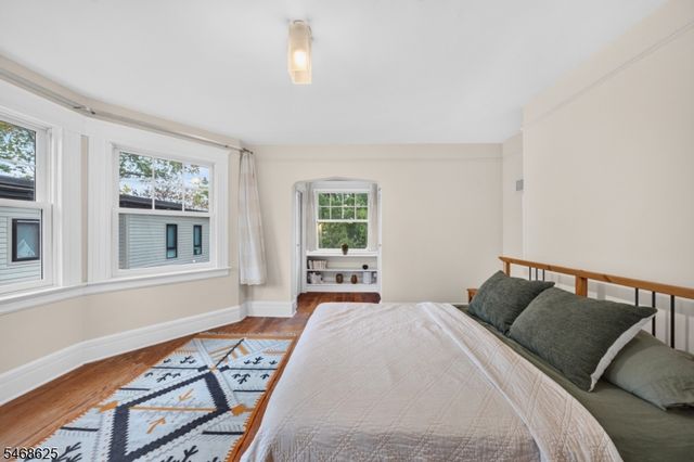 58 Mountain Ave, Millburn Twp., NJ 07041