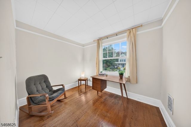 58 Mountain Ave, Millburn Twp., NJ 07041