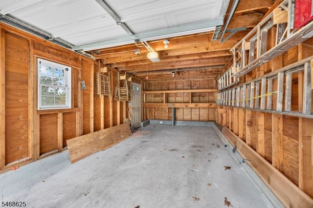 58 Mountain Ave, Millburn Twp., NJ 07041