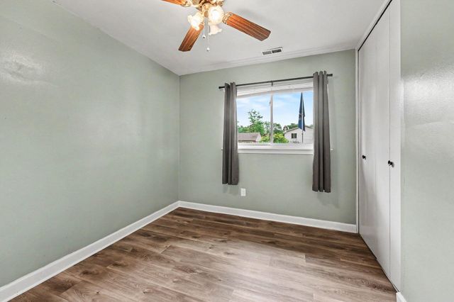 28083 Stuart Avenue, Southfield City, MI 48076