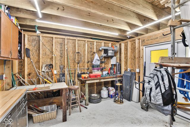 716 S Oak Street, Rockville, IN 47872