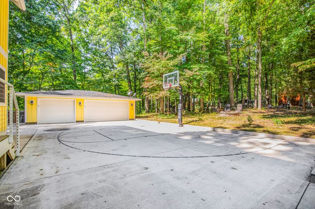716 S Oak Street, Rockville, IN 47872
