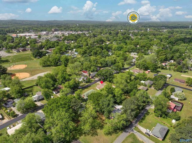 606 Martin Avenue, Boaz, AL 35957
