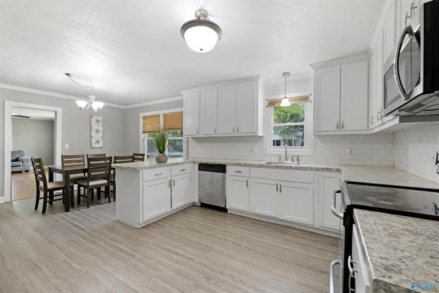 606 Martin Avenue, Boaz, AL 35957