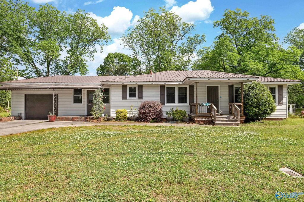 606 Martin Avenue, Boaz, AL 35957