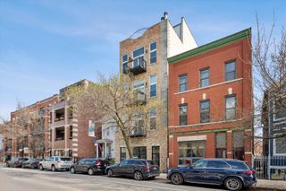 2117 W Belmont Avenue 4, Chicago, IL 60618