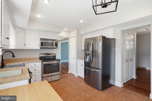 508 CARMARTHEN DR, Exton, PA 19341