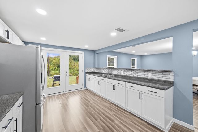 9509 MERRILL DR, Millington, TN 38053