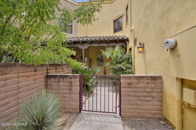 8 Calle Dorado, Tubac, AZ 85646