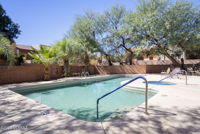8 Calle Dorado, Tubac, AZ 85646