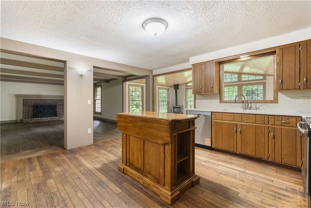 5787 Eastview Street, Louisville, OH 44641