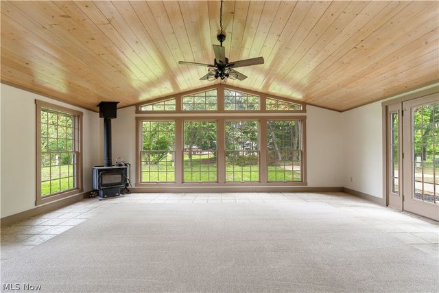 5787 Eastview Street, Louisville, OH 44641