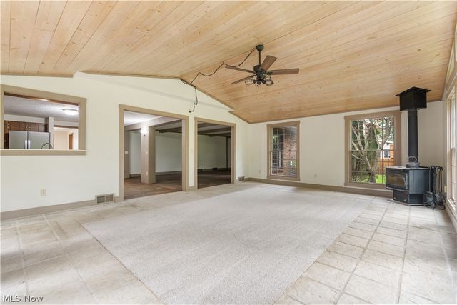 5787 Eastview Street, Louisville, OH 44641
