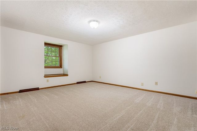 5787 Eastview Street, Louisville, OH 44641
