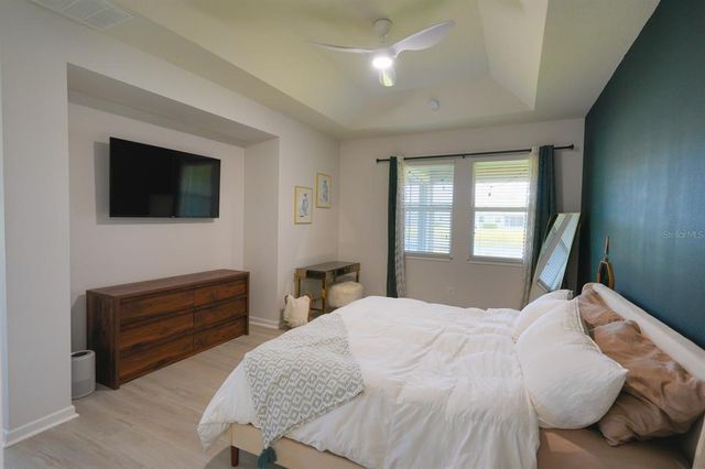 5229 BLOSSOM COVE, Bradenton, FL 34211