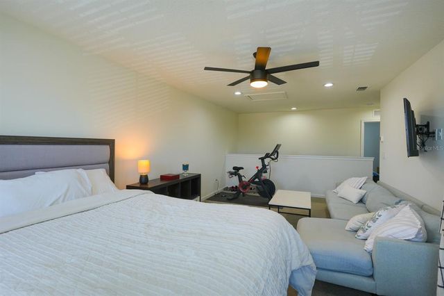 5229 BLOSSOM COVE, Bradenton, FL 34211