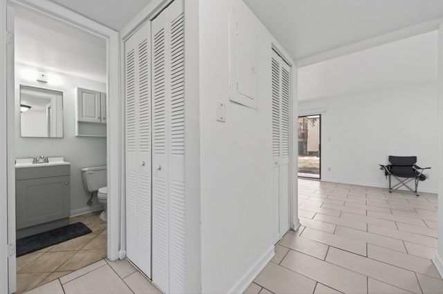 308 SW Miracle Strip Parkway 5B, Fort Walton Beach, FL 32548