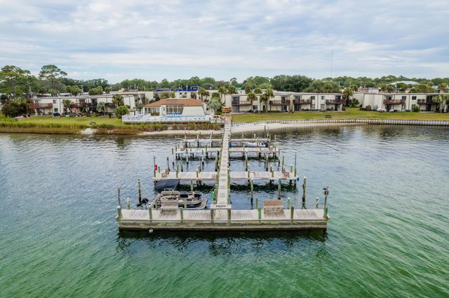 308 SW Miracle Strip Parkway 5B, Fort Walton Beach, FL 32548