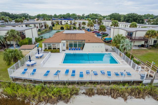 308 SW Miracle Strip Parkway 5B, Fort Walton Beach, FL 32548