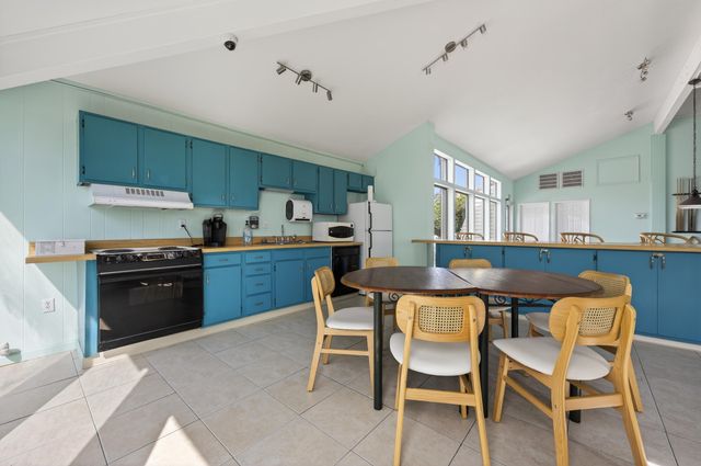 308 SW Miracle Strip Parkway 5B, Fort Walton Beach, FL 32548