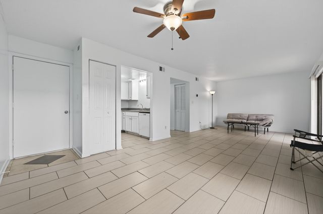 308 SW Miracle Strip Parkway 5B, Fort Walton Beach, FL 32548