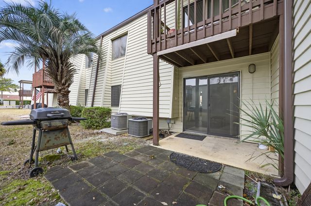 308 SW Miracle Strip Parkway 5B, Fort Walton Beach, FL 32548