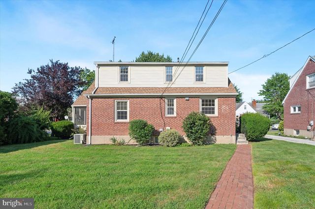1018 CONCORD AVE, Drexel Hill, PA 19026