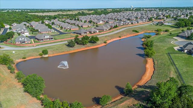 4924 Champlain Place, Edmond, OK 73025