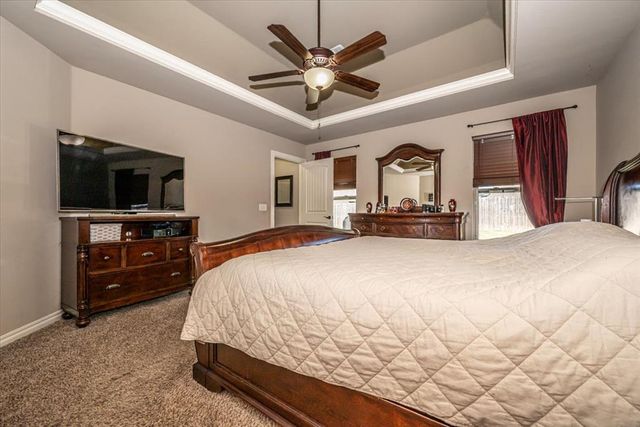 4924 Champlain Place, Edmond, OK 73025