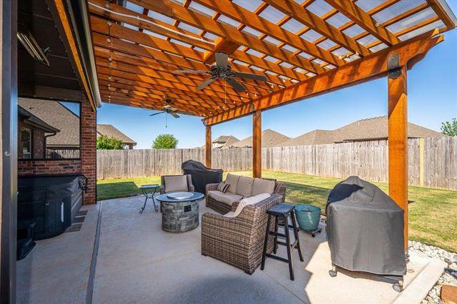 4924 Champlain Place, Edmond, OK 73025