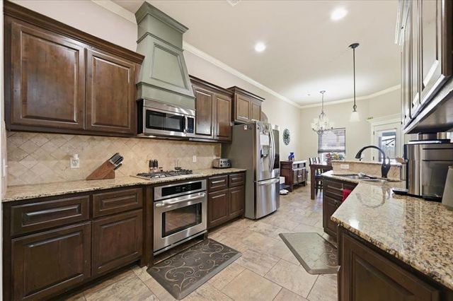 4924 Champlain Place, Edmond, OK 73025