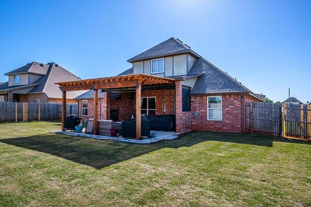 4924 Champlain Place, Edmond, OK 73025