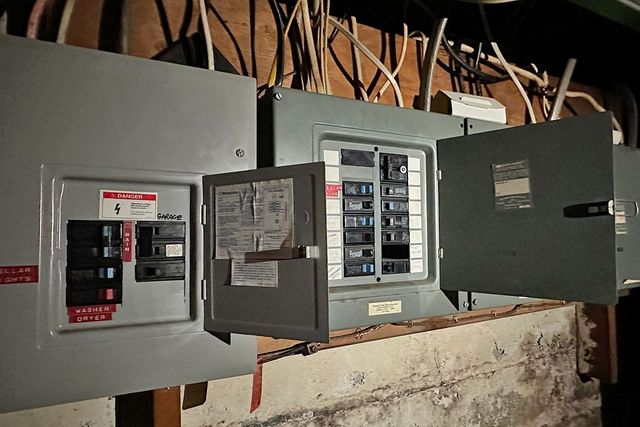 187 Sisson Street, Pawtucket, RI 02860