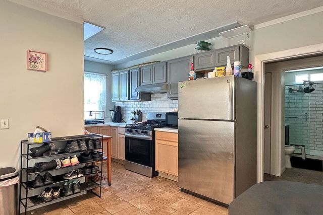 187 Sisson Street, Pawtucket, RI 02860