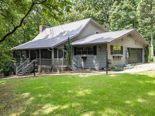 1054 Dickey Road, Murphy, NC 28906