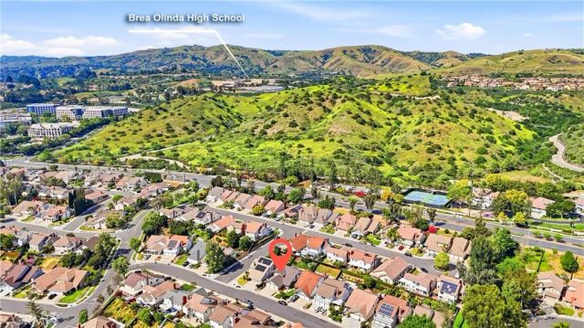 2257 Shadetree, Brea, CA 92821