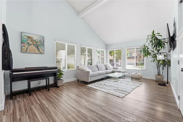 2257 Shadetree, Brea, CA 92821