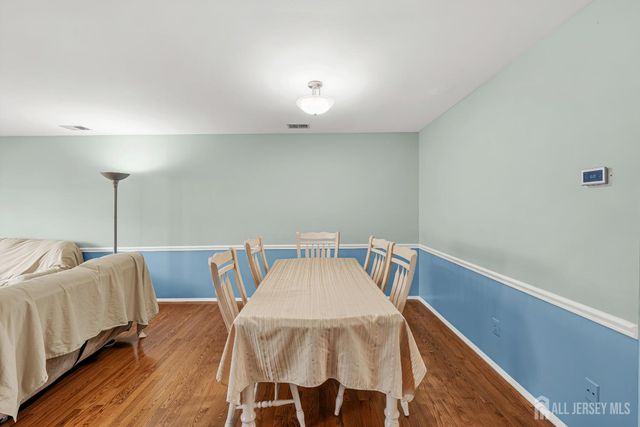 150 Nantwich Court, Franklin Twsp, NJ 08873