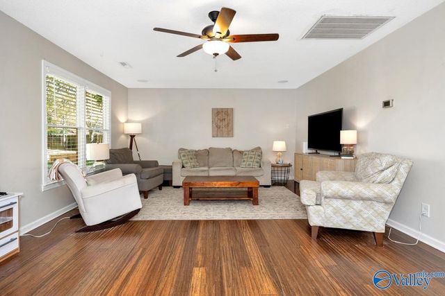 14921 Clovercrest Drive SE, Huntsville, AL 35803